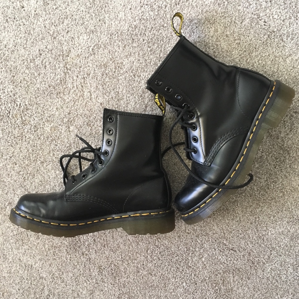 doc martens size 8 black